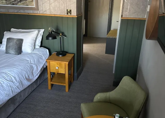 The Black Bull * Bentham